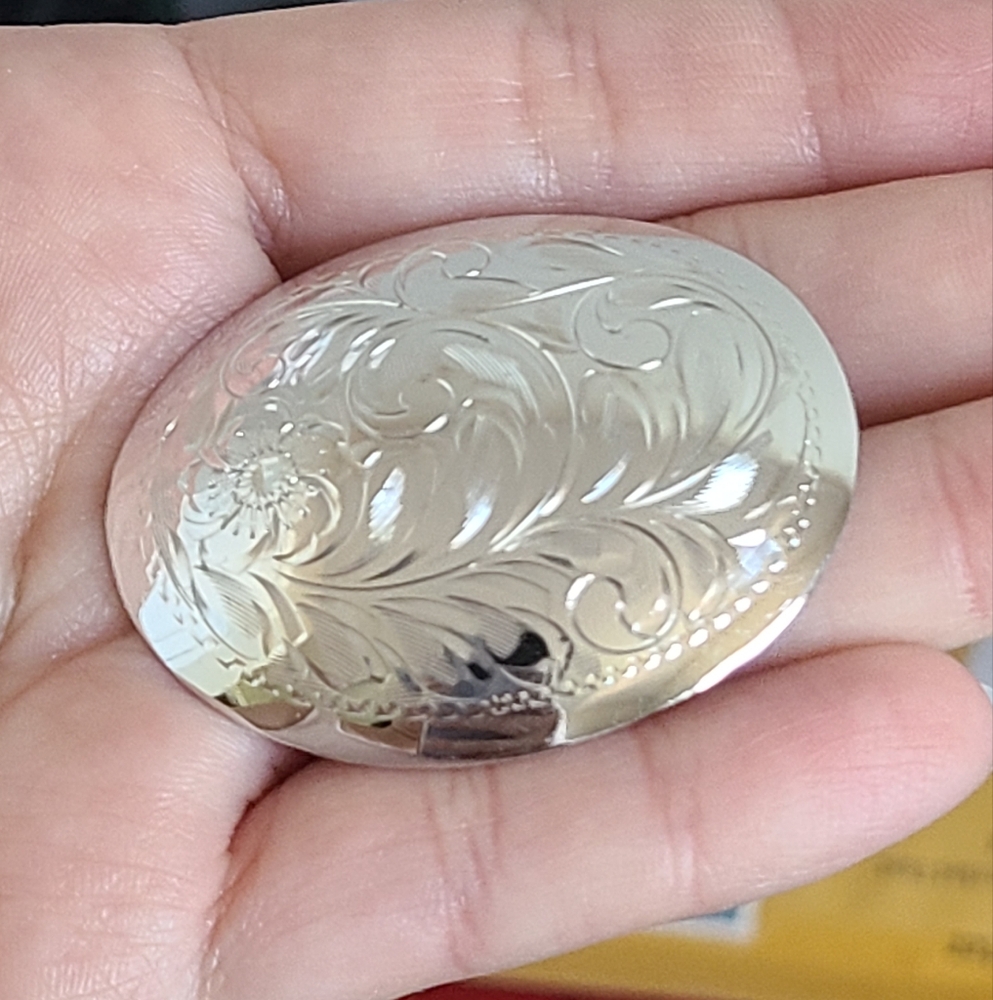 Vintage Bond Boyd Sterling Silver Oval Etched Engraved Floral Filigree Brooch